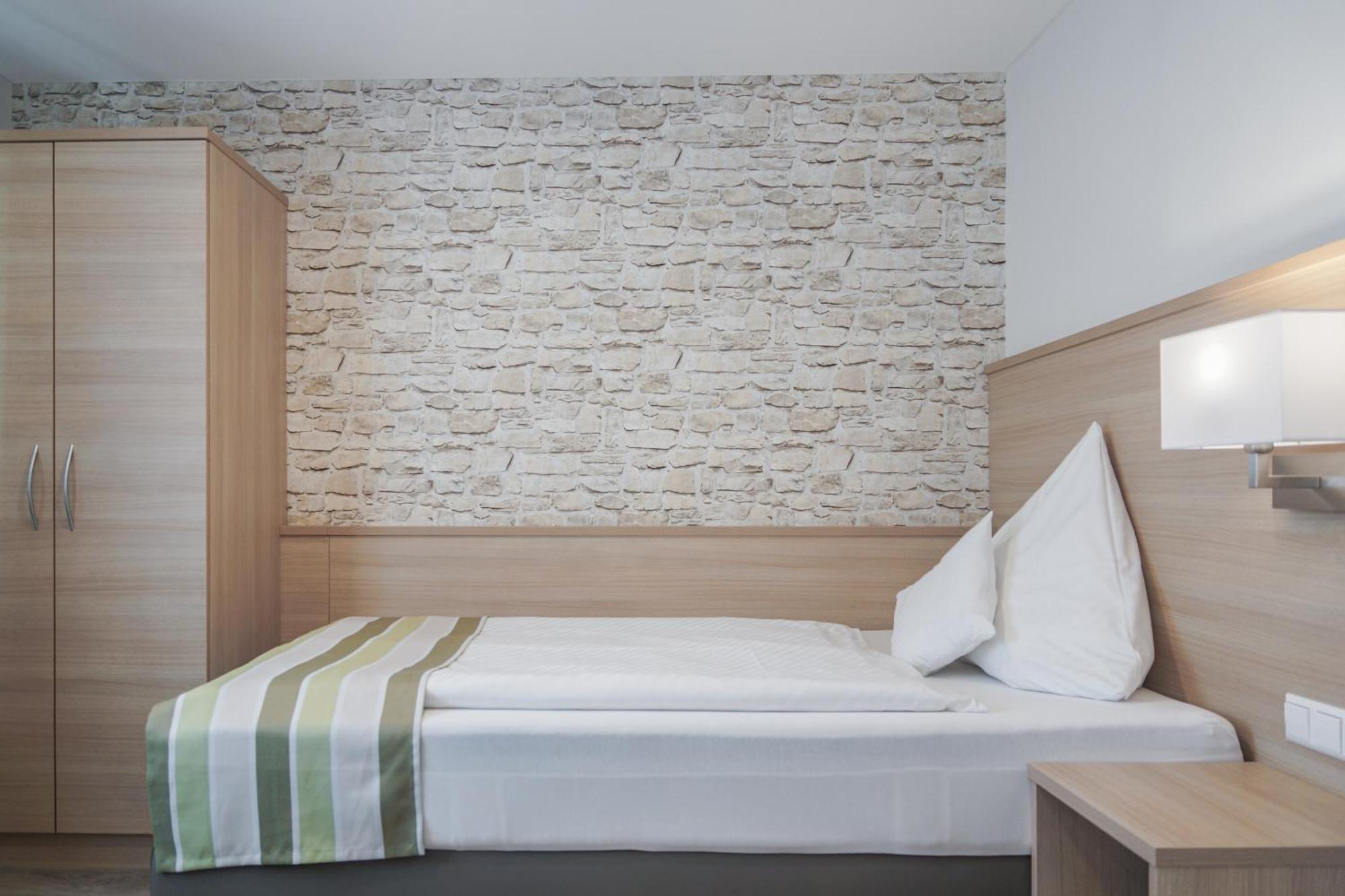 Hotel Garni In Der Breite Albstadt Luaran gambar